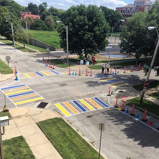 BetterBlockKC's tweet photo. Great to see so much support for #CompleteKC and @bikewalkkc!
Here's a few examples of how we envision Complete Streets in #KCMO https://t.co/UJz6pmZOix