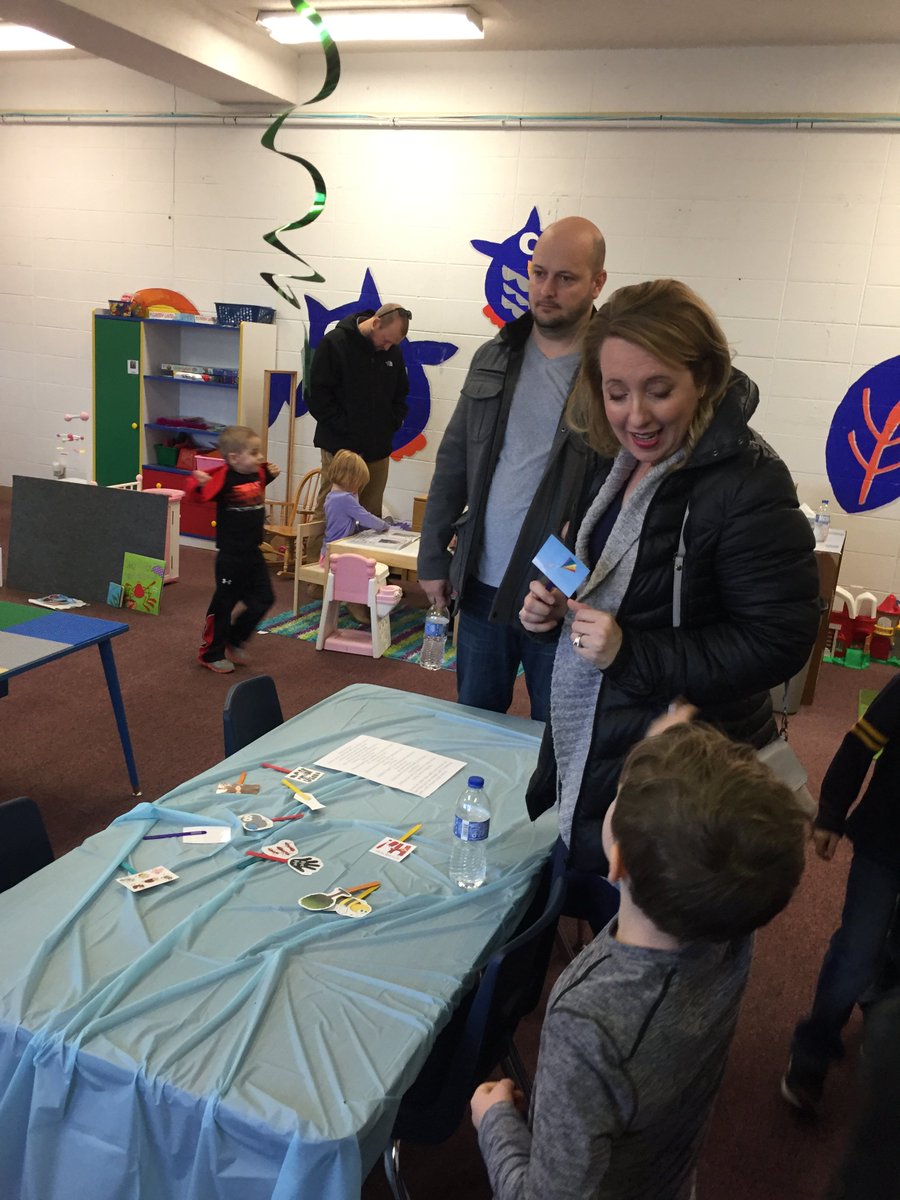 jpettykc's tweet image. The preschoolers invited parents to a celebration of learning as we ended our Insect Study.