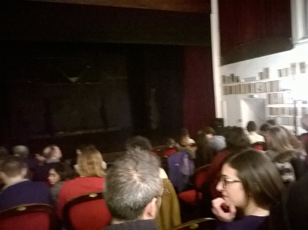 NCTcampania's tweet photo. E anche stasera in tanti hanno scelto di stare con noi al @TeatroBellini per SIN AIRE di @NostosTeatro e Morks https://t.co/JuOuG4omzo