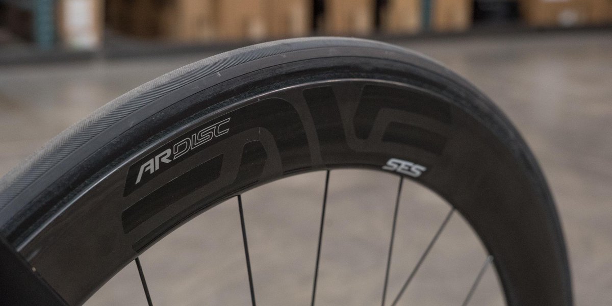 CompCyclist's tweet photo. Viva l'Italia! This week we bring you a @pinarello F10 Disk, built with @campagnolosrl Super Record H11, and @envecomposites 4.5 AR Disc wheels as our #ccbikeoftheweek. What do you think? Would you change anything? https://t.co/qzAotuJmwb