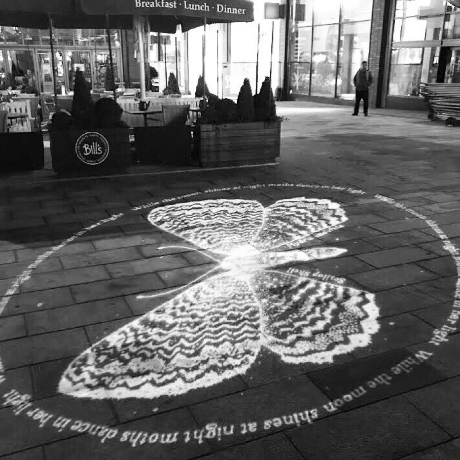 SarahCollicott's tweet photo. @The_Lexicon #RevoGolds #publicart 15 Beautiful gobo lights by @kerryannelemon   Now is a perfect time of year to go and see them https://t.co/eTKxdWwmM7