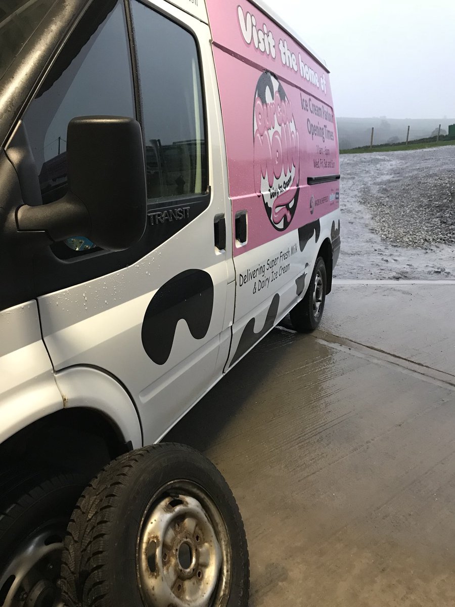 Visit #OurCowMolly 11am - 5pm Wed, Fri, Sat & Sun tweet media
