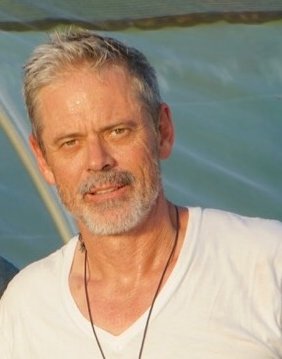 Happy Birthday to C. Thomas Howell, who portrayed Det. Frank Kohanek on Kindred the Embraced. 