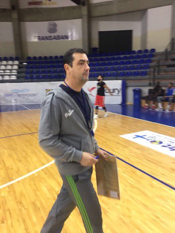 LBCISports's tweet photo. بيبلوس يضرب بضم مدرب جديد ولاعبين أجنبيين https://t.co/9PHfIAqu7D
@BybSportingClub 
#LBL https://t.co/ks15VM94cw