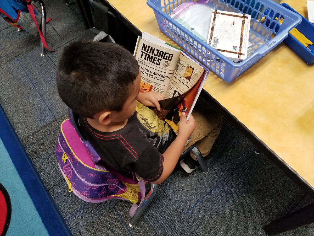 JewelBarrett100's tweet photo. Covering a class.  I love how this kinder teacher is building reading stamina with her students.  Nine minutes!
#grittyvikings 
#teambcsd 
@ErickBruin https://t.co/B4dbjuc6M5