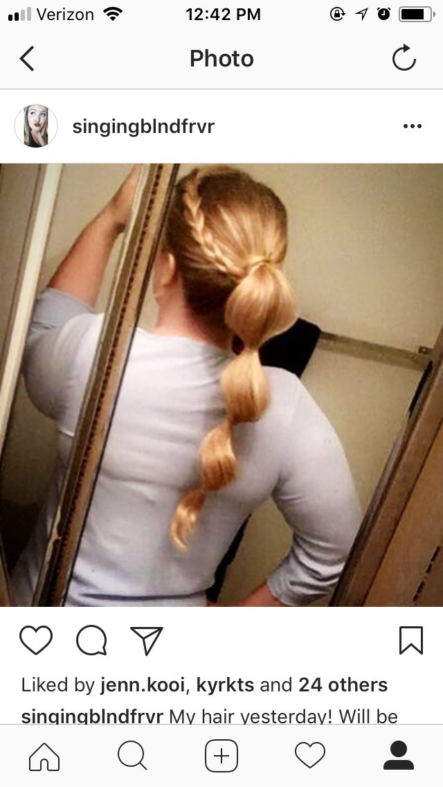 Lattelady223's tweet photo. @InfluensterVox Here’s another shot from right after I started using biolage products. Even though it’s straight, it’s now SO easy to style! 👍 @matrixfamily #RecipeForControl https://t.co/izRQlXngtP