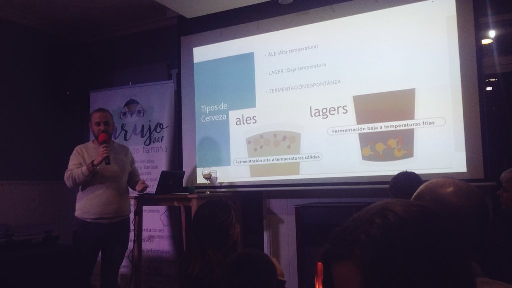 Jesuszamorajim's tweet photo. Aprovechamos el momento para estar con el amigo Tomás en una cata de cervezas en @curujobar https://t.co/tIFV15sOJR