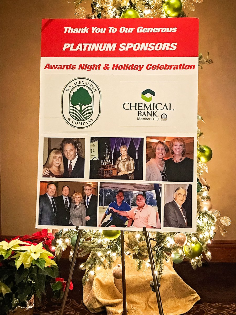 DAAlexanderCo's tweet photo. HBA Awards Banquet | Platinum Sponsor & Gold Award honoree ๐ณ๐๏ธ๐ฒ
#DAAlexander #BuildersBestFriend #loveyourlandscape #HBA #homebuildersassociation #michiganbuilders #professionalbuilders #detroitbuilders #customlandscaping #award #landscape #customhome #outdoorliving https://t.co/54XQX0Z1iE