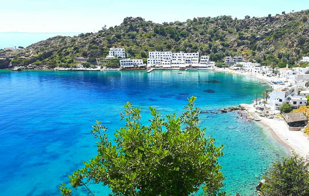 Summer throwback💙
Stunning #Loutro by IG@els_van_hoorn😊
#crete #greece #kreta #crète #summermemories  #ελλάδα #welovegreece #greekislands #greeklife #visitgreece #islandparadise #heavenoneart #traveling #photography #traveler #tourist #lifestyle #likeit 
Please like and RT