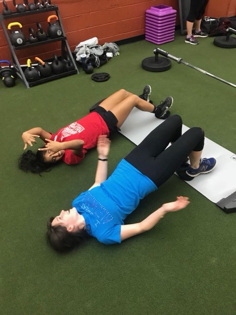 DCVault's tweet image. The LVL-I/II group working hard to get extra conditioning in at their EP training session in Bethesda! #EP #ExplosivePerformance #DCVault @sportandhealth @TrainExplosive