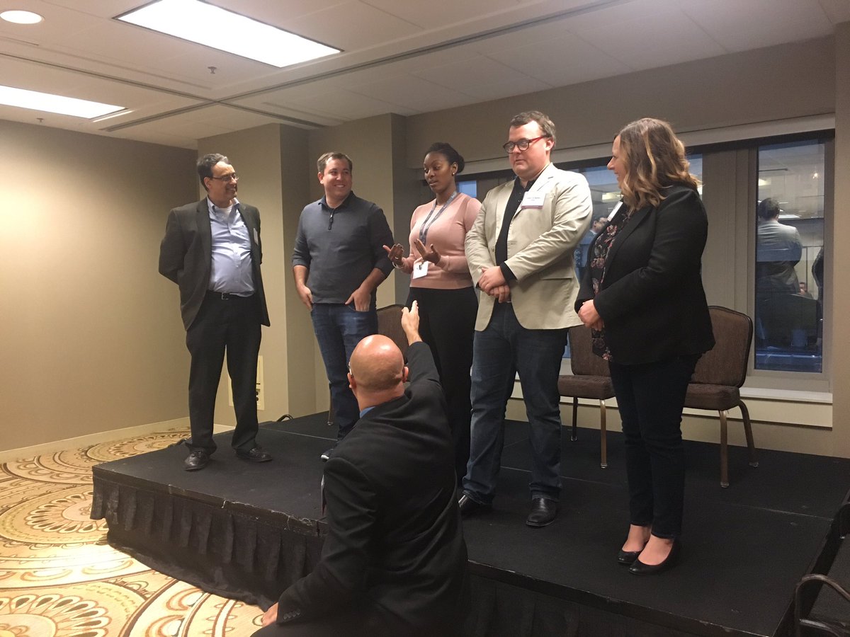ISBAlawyer's tweet photo. Think fast! At our improv #ISBACLE, five brave volunteers are practicing their communication skills, learning how to think on their feet while working as a team. https://t.co/6iMM4WGHiT