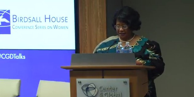 unwomenafrica's tweet photo. RT @NiliMajumder: @GAGE_programme :H.E @DrJoyceBanda,the former Pres of Malawi, highlights  importance of transforming traditional beliefs &amp; SocialNorms to improve #SRHR,including access 2 #FamilyPlanning, &amp; ending #GBV. https://t.co/clCNsFReR8 v @fiach cc @unwomenafrica