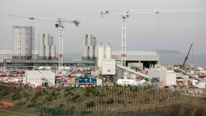 andrew_ward1's tweet photo. Nuclear industry vows 30% cost cut as government hints at financial support for new reactors; pressure on industry to become more competitive against falling cost of renewables https://t.co/2uHYeweOdI #nuclear2017 https://t.co/uw65nMwEFh