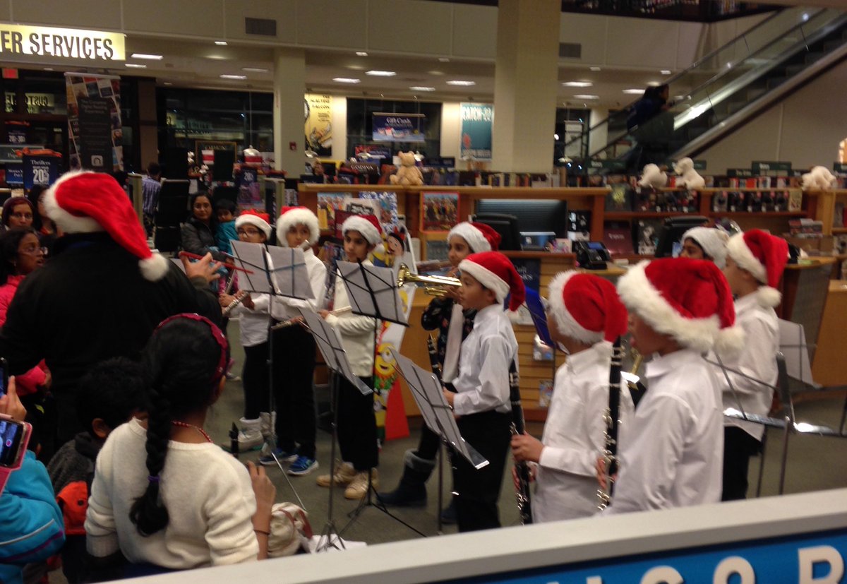 Mr. Borselli &amp; the 5th Grade Band rockin' the holidays at Barnes and Noble