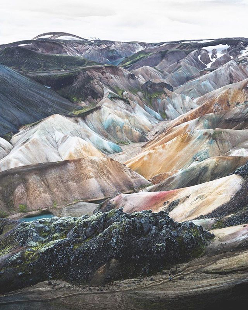 seikkmag's tweet photo. Natures Canvas - The painted world of Landmannalaugar 📷 by @norrisniman #explorecoolstuff #widernessculture #agameoftones .
.
Link In Bio // https://t.co/YcWf4Ryj64 🙂 https://t.co/KExvYp9SrK