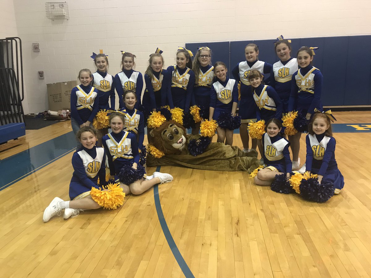 MsLangSLH's tweet photo. Aww... Good Job #heightscheer and Congrats to the Heights Boys for winning!! #heightspride is strong💪🏼@SLHeights https://t.co/BLHYSDn0Ap