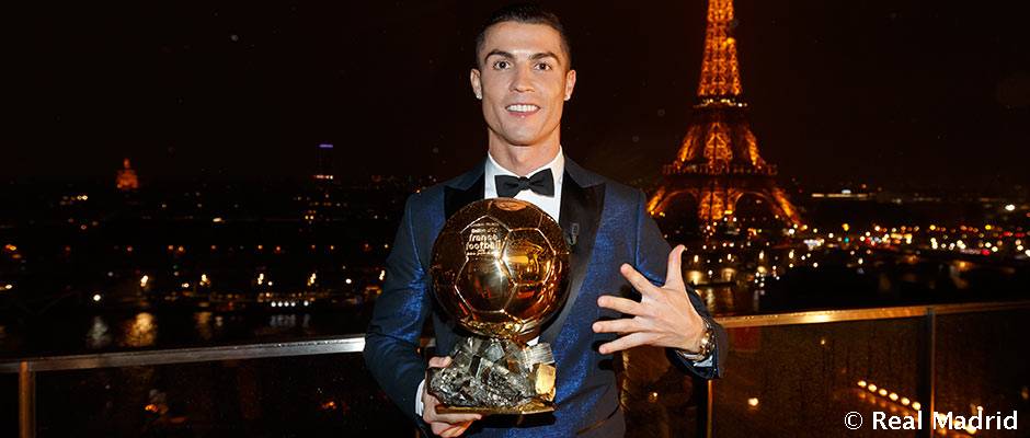 realmadriden's tweet photo. 👏🏆⚽ #CRI5TIANO
Congratulations to @Cristiano Ronaldo for winning his fifth Ballon d'Or! https://t.co/qlxgm7kJRn