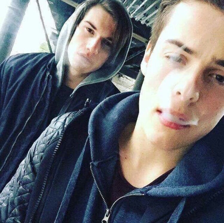 nastythingss's tweet image. brotp ❤️