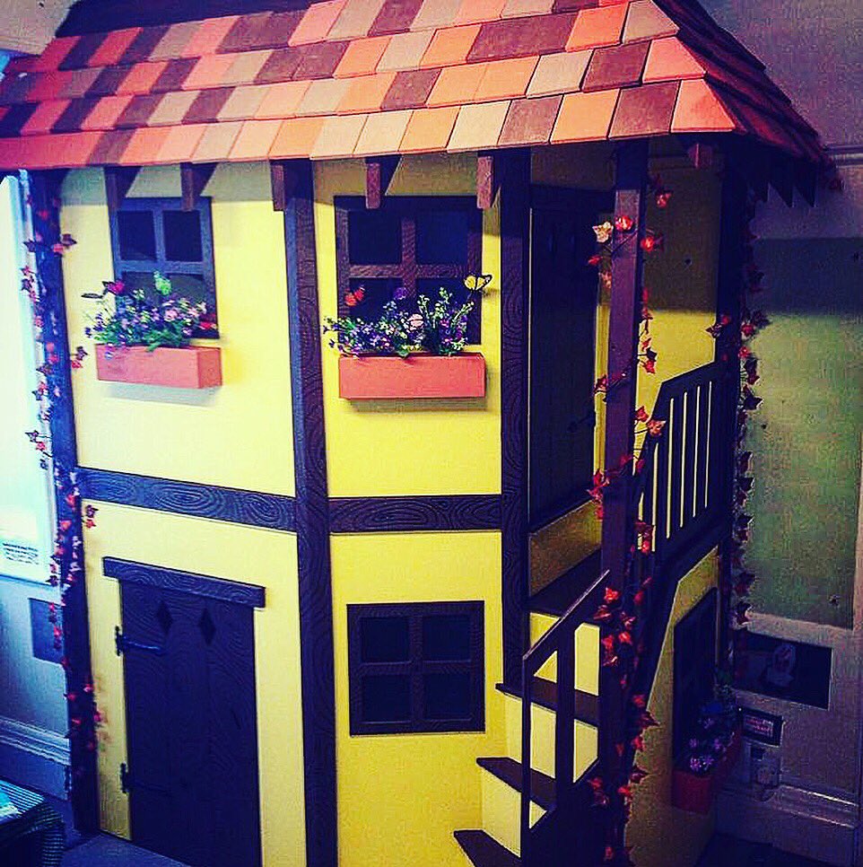 podrobe's tweet image. ➡️ DM for a free quote for your bespoke children’s furniture ❗️❗️#furniture #bespoke #kids #children #unique