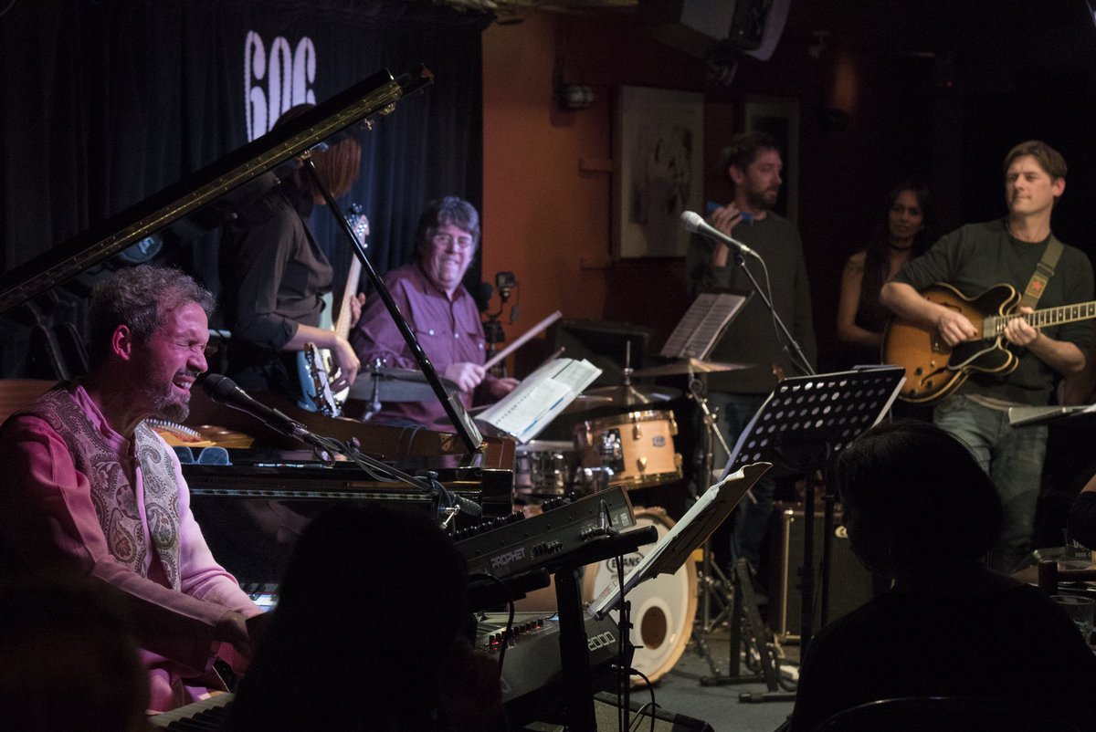 MikeLindup's tweet photo. Special thanks to @bongosaloon and to @leeejohn for magic moments, and to @chungmedia for the photographs. Nature Boy, with @YoBassCharles @mikeoutram @sumudutweets @jack_pollitt #chooone https://t.co/XT4u7ijYwi