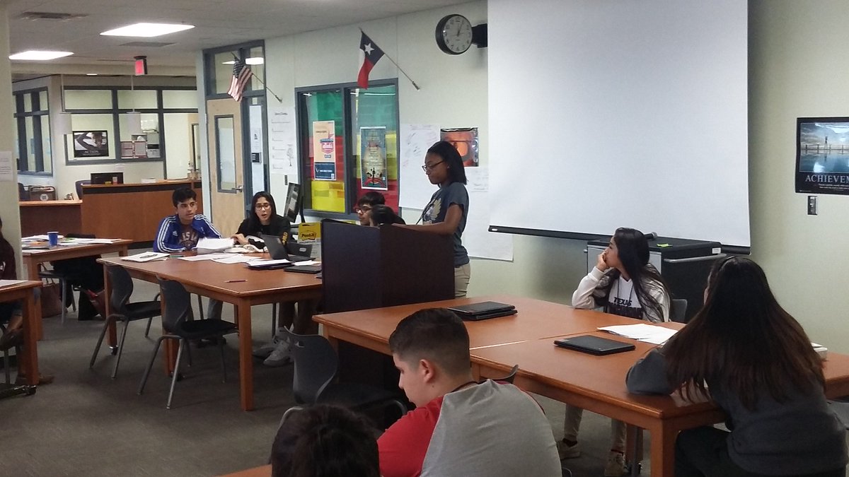 Nimitz MS Library (@nimitzmslibrary) on Twitter photo Mrs. Blakemore's & Mrs. Niehoff's 8th grade PreAP learn the finer points of debate <a href="/NimitzMSLibrary/">Nimitz MS Library</a> <a href="/nimitzms_neisd/">NimitzMS_NEISD</a> #neisdlibraries #nimitzms Mrs. Blakemore's & Mrs. Niehoff's 8th grade PreAP learn the finer points of debate <a href="/NimitzMSLibrary/">Nimitz MS Library</a> <a href="/nimitzms_neisd/">NimitzMS_NEISD</a> #neisdlibraries #nimitzms