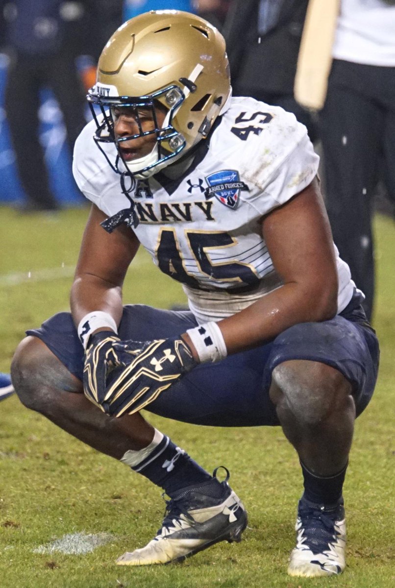 RoadTripSports's tweet photo. It's the week of #AmericasGame so we're showcasing players from #Army and #Navy this week. On #BigDThursday #CollegeFootballAmerica offers #Navy LB D.J. Palmore #GoNavy #BeaArmy #USAA #ArmyNavyGame #FBS #NCAAFB @ArmyNavyGame https://t.co/sapGUPrXlP