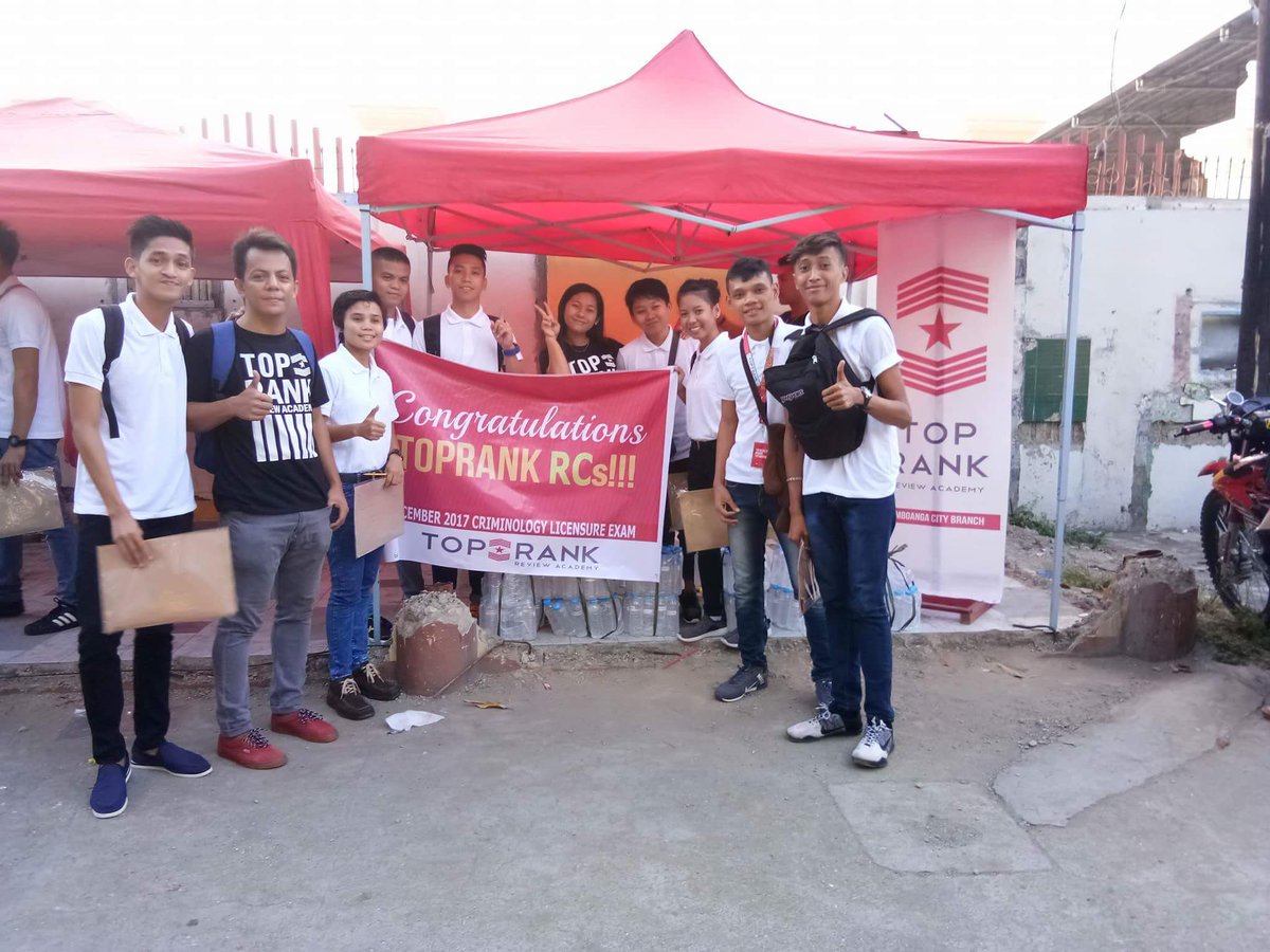 TopRankReviewPH's tweet photo. Current happenings.
The Toprank Support Drive this morning for Toprankers who are taking their criminology licensure examination. God bless!
#TRSupportDrive #TopRankRCs #letsgoTopRank https://t.co/1YWbY8RdEe