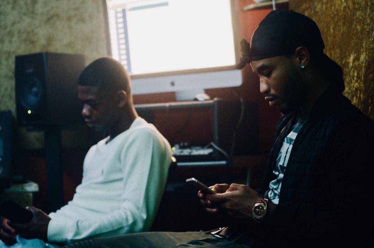 callme_ikey's tweet photo. “Got my brothers beside me we going to the sky” 🔭☄️ https://t.co/CtW9r2ZBnR