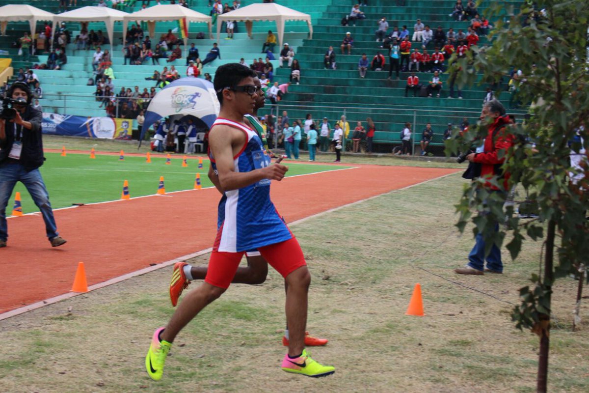XXIIICocha2017's tweet photo. Atletismo hoy. https://t.co/NESmqIgDcC