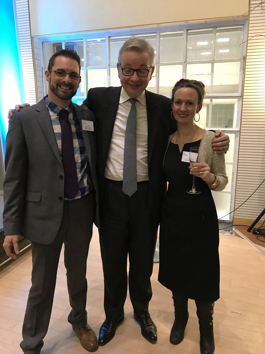 Ellie and Warren have been flying the flag for @CarefarmingUK <a href="/WelliesOn/">Wellies-On</a> with <a href="/michaelgove/">Michael Gove</a> this evening at the <a href="/DefraGovUK/">Defra UK</a> #Christmas reception, Westminster. Thank you for a wonderful evening. #CheerForGood #FeelingFestive