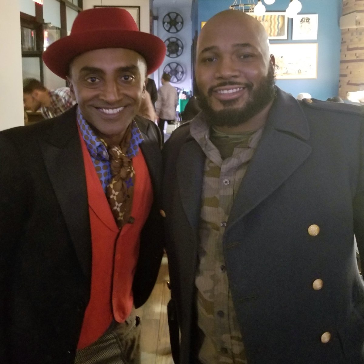 BoomtownFitness's tweet photo. Good catching up with @marcuscooks h at the grand opening @marcusbpnewark in Newark. The crowd was good and the food was Awsome..next time your downtown Newark check it out.

#southercuisine
#Downtown
#marcussamuelsson
#marcuscooks
#marcusbpnewark
#newark
#halseystreet https://t.co/s4kCpC2DUs