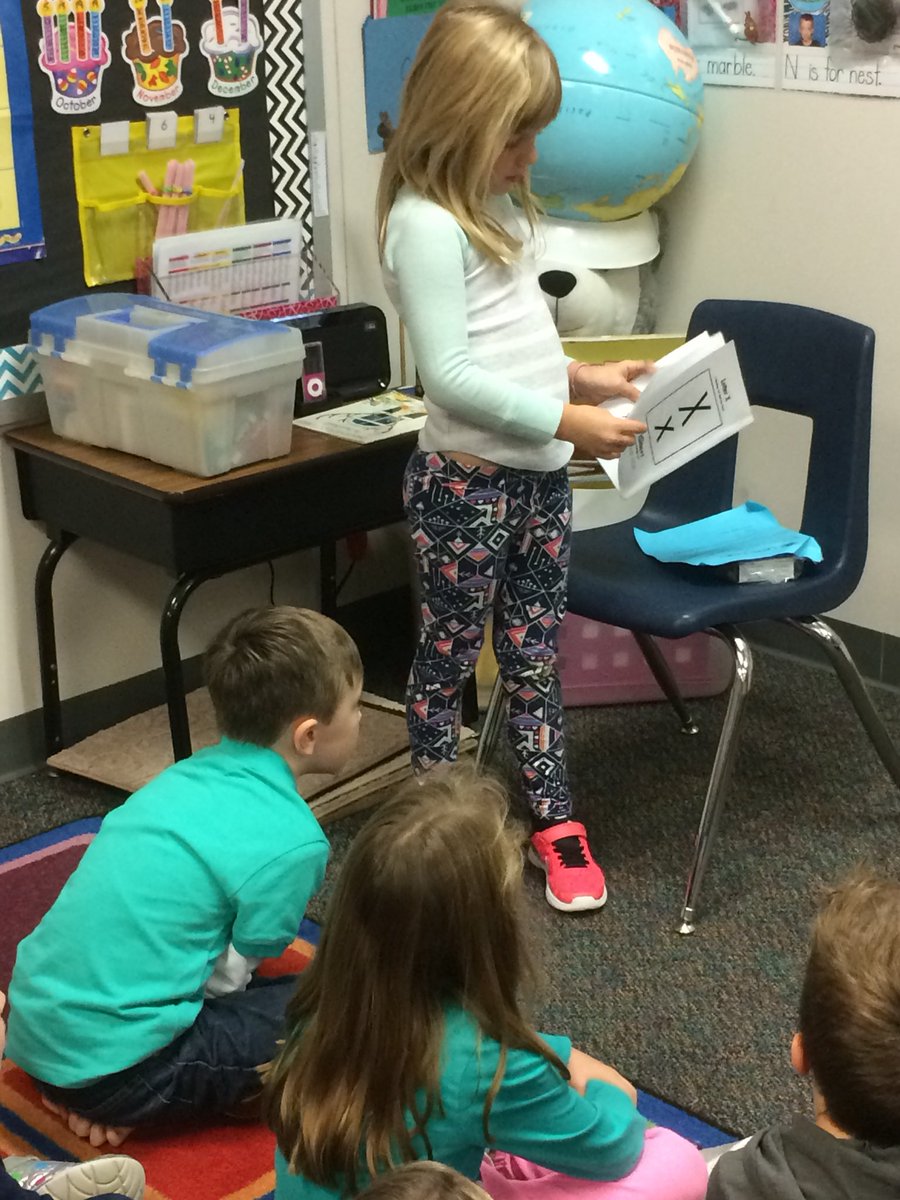 AmandaPosterick's tweet photo. Our #letterexperts taught us all about letters X, Q, and Z this past week. @MetzlerKISD @metzlerkinder https://t.co/qtoVatjxQ3