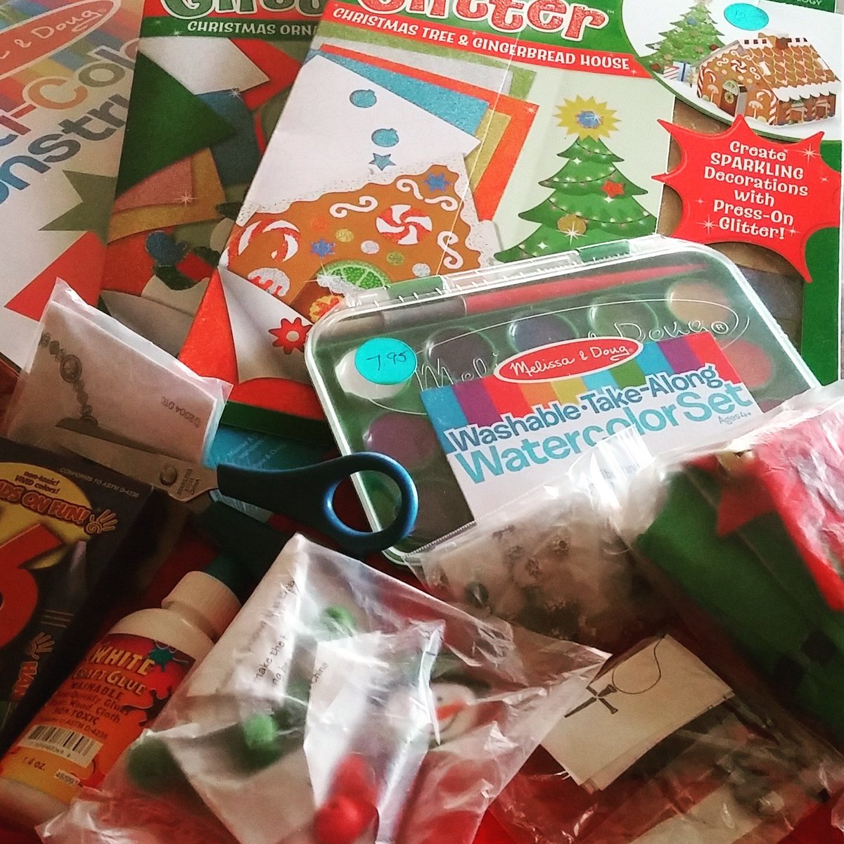 RedDeerMom's tweet photo. Crafts are great gifts and stocking stuffers! Keep the littles busy over the holidays🎄#toys #shopsmall #RedDeer #localtoystore https://t.co/DS9xZVxiwc