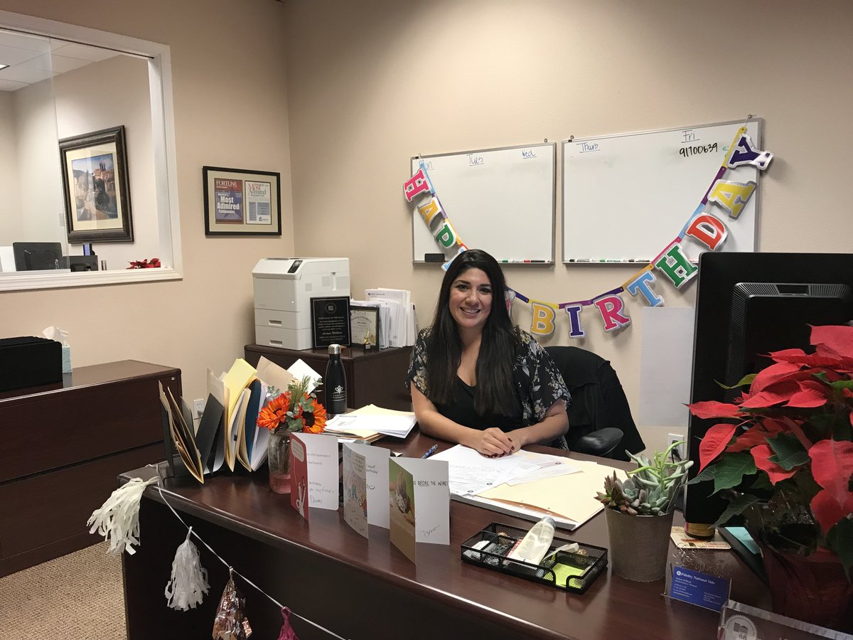 FidelityFabFour's tweet photo. Happy Birthday Ariana Willhoit...we hope you are having a fantastic day!!
#FidelityFabFour #itsallaboutyou #wehadcake https://t.co/m4e90Sa7lf