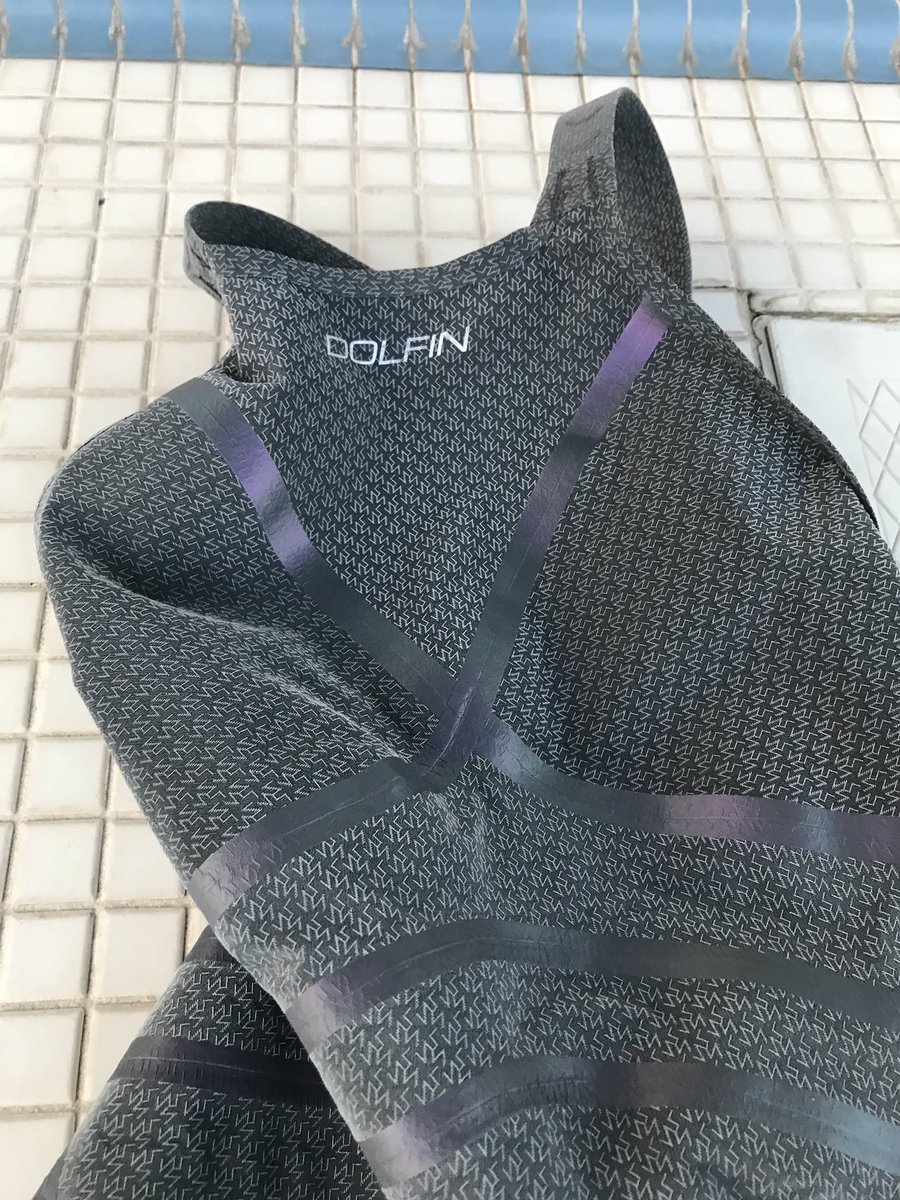 GregMeehan16's tweet photo. Awesome to swim in the new “LightStrike” suits today...durable and fast! Thanks @DolfinSwim @swimzim https://t.co/cT30W7Ve0t