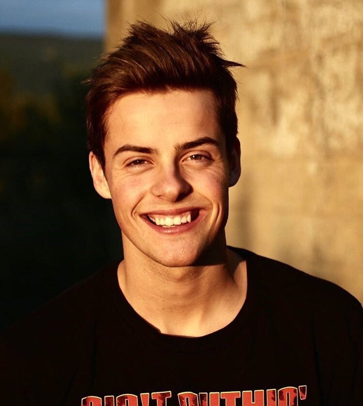 nastythingss's tweet image. Meu Deus, olha esse rostinho, esse sorriso lindo aaaaaaaa