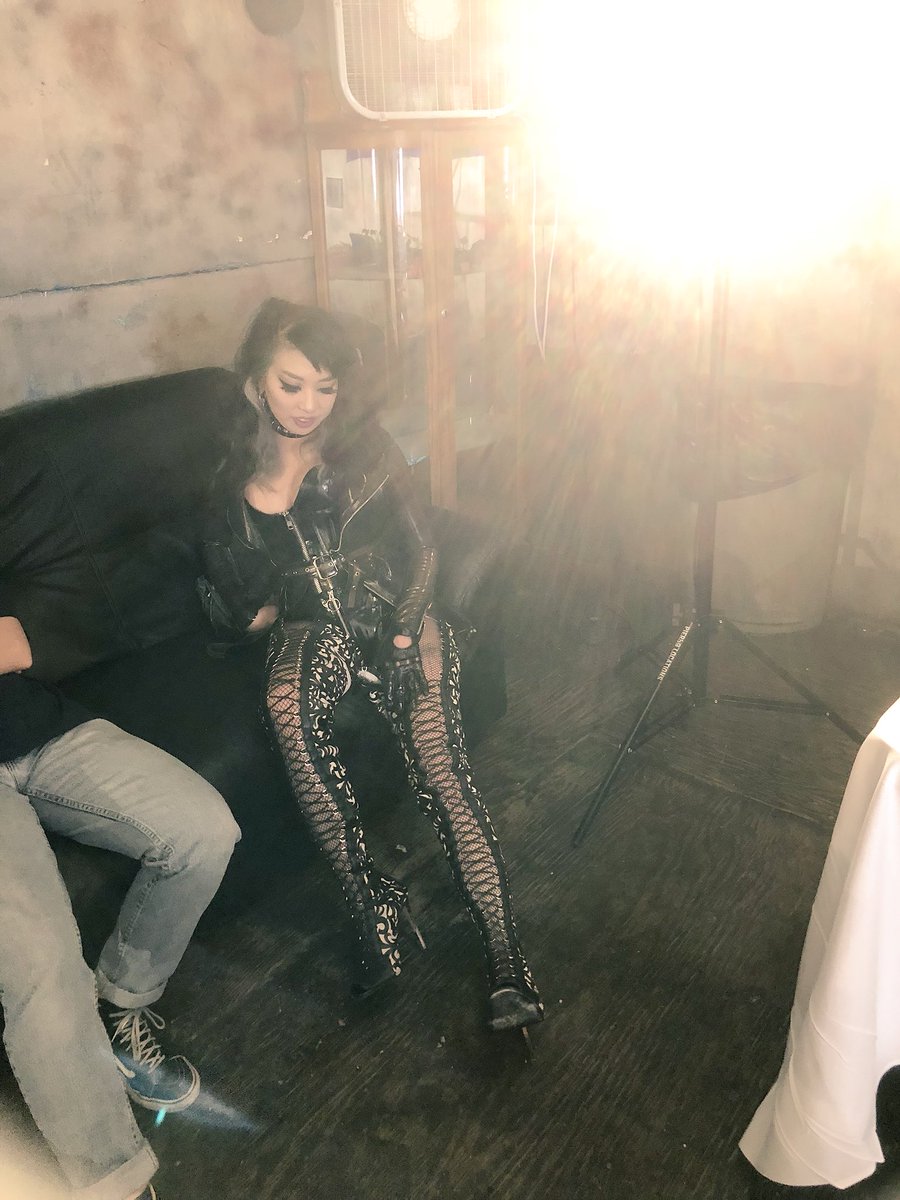 DominaMimiko's tweet photo. wearing @Balmain ss’18 boots and latex for @garage_magazine shoot ... https://t.co/aCA2GcFExJ