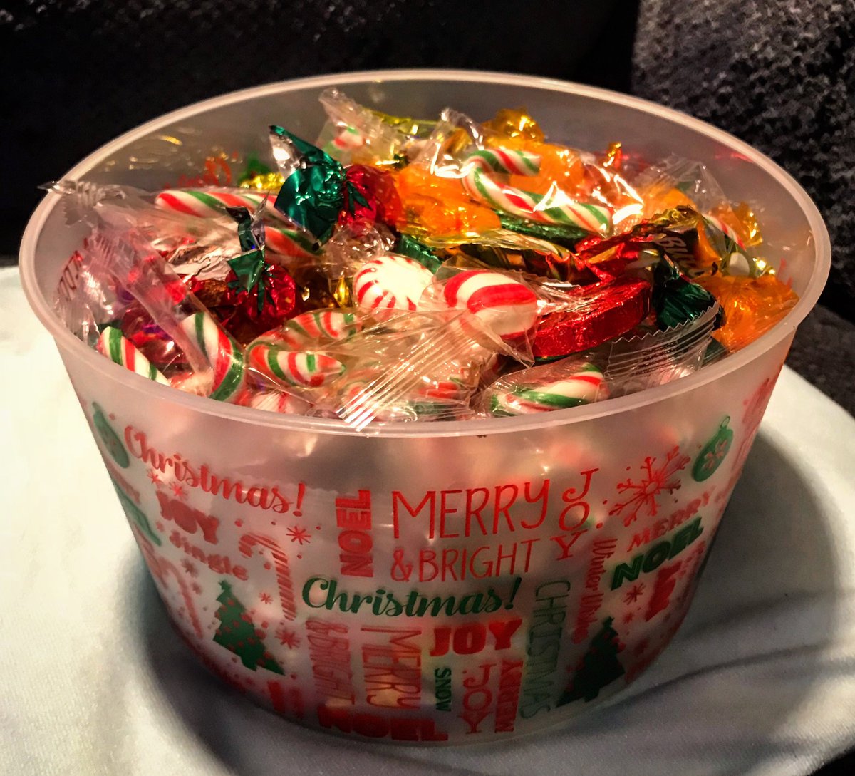 eironalliance's tweet photo. bringing a bow full of candy to Crescent Fresh (8:00 at @dragonsdennola) and @BlackGirlGiggle (9:00 at @AllwaysCabaret ). Come enjoy a show and help us raise money for the Eiron Alliance @CASANewOrleans Toy Drive https://t.co/Fknq2PdHdN