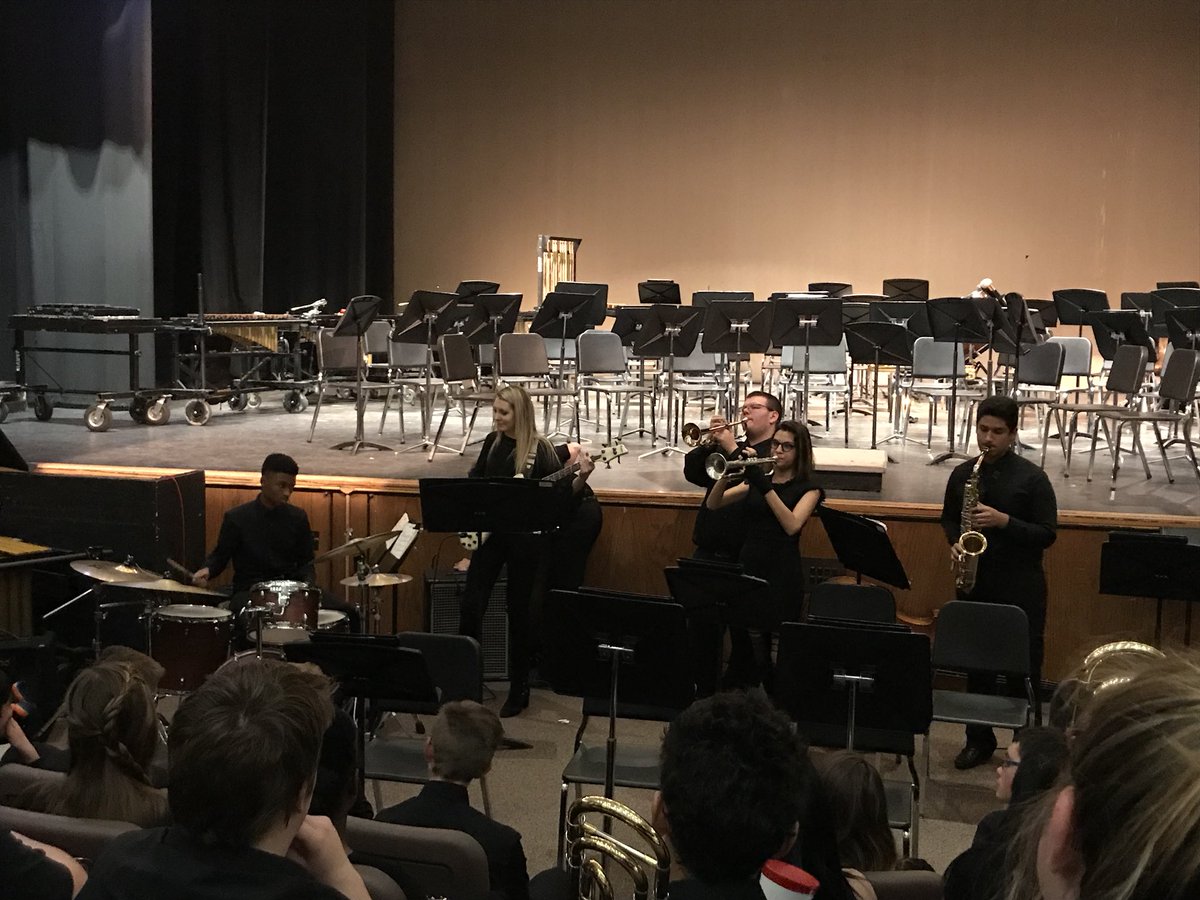 lawofthefarm's tweet photo. Coming to an album near you π½, the Progressions, Tamariartics, & the Phillies Jazz Combos! Great work @OPS_Burke @BurkeMarching jazz Ss & Ts! #tradingfours #improv #burkeway https://t.co/pNryHBAx8f