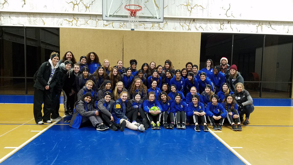 ladybuffssoccer's tweet image. So many learning experiences and applicable situations to propel us into season! This was such a fun way to help build a positive foundation and TEAM culture. Proud of our girls! @SamuelClemensHS @tbarmcamps #CharacterOverComfort #NeverGiveUp #Lead #W.I.N. #iLoveMyTeam #GoBuffs