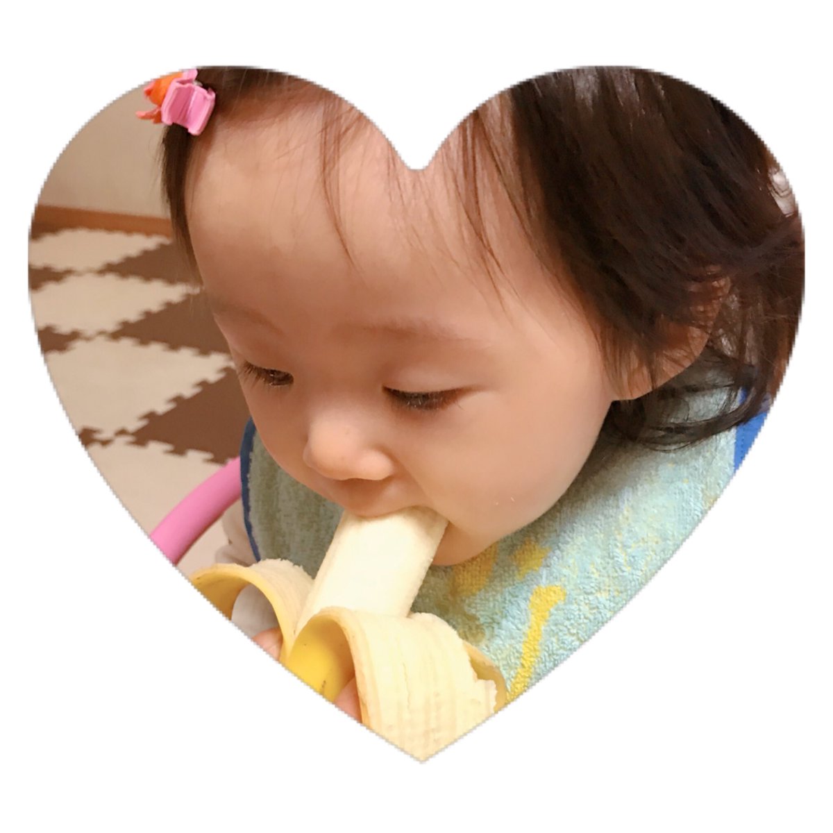 a_31s2's tweet photo. あっとゆーまに9.5㎏
パチパチパチともしもし
できるよおになったよ💛
バイバイもたまに（笑）
大好物はバナナ🍌
あげると大喜びする🐒 https://t.co/dmnLH3DKtW