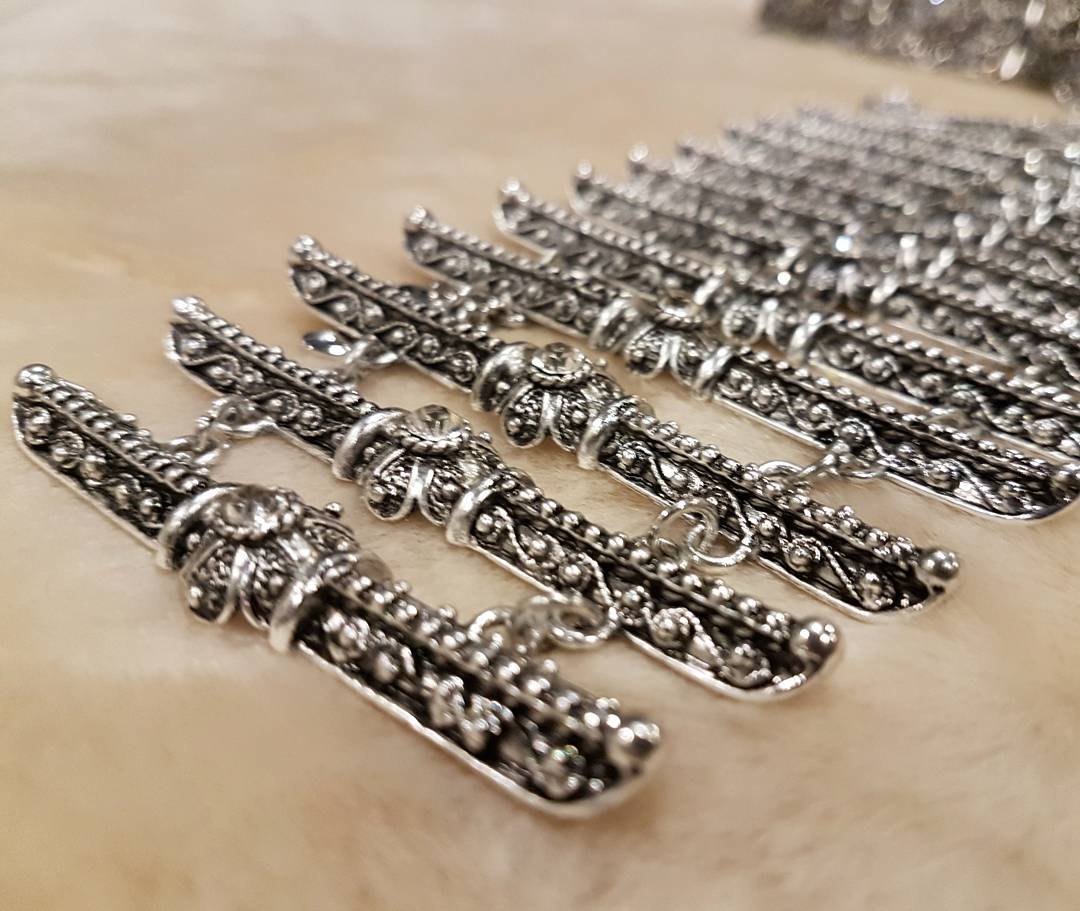 Sausruqo's tweet photo. #Circassian #Garments
#CircassianGarment
#CircassianGarments
#CircassianItem
#CircassianItems https://t.co/G8Aw0A13JA