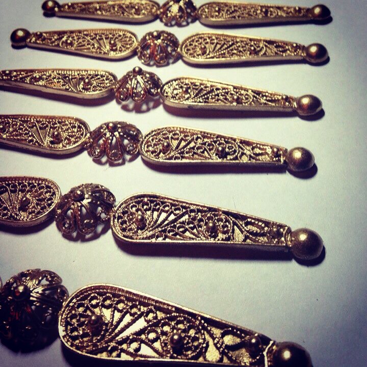 Sausruqo's tweet photo. #Circassian #Garments
#CircassianGarment
#CircassianGarments
#CircassianItem
#CircassianItems https://t.co/jbCspUf1mD