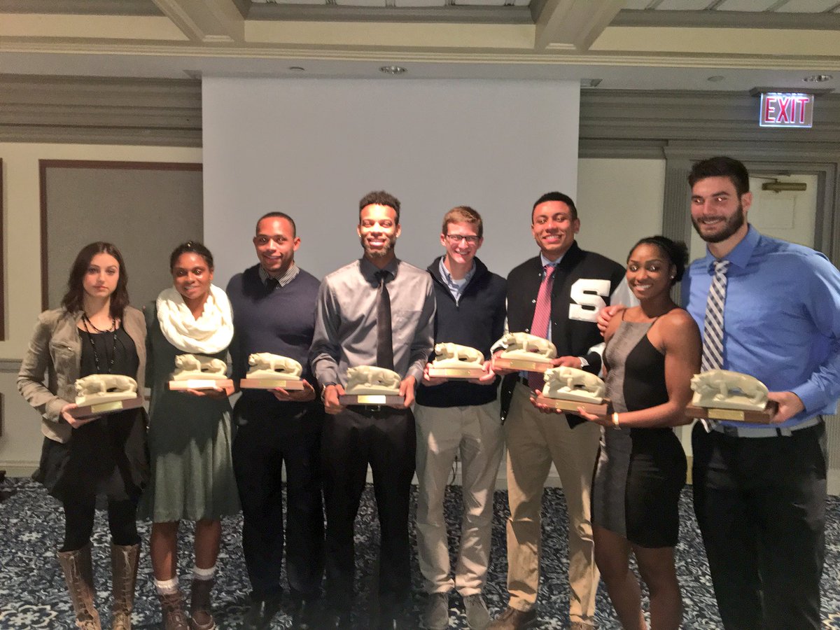 angreckart's tweet photo. Our 2017 @PennStateTFXC MVP’s!🏆 You can even see the fire in their eyes.🔥#FlashProblems📸 @Zay_800 @TrackBoyMeek @X_Mark_the_Sp0t @ShueyMichael @ColinSLAYbert https://t.co/qRR5AhNCUj