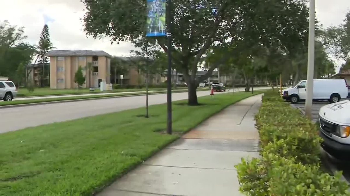 Detectives find car in hit-and-run crash killing 26-year-old woman  bit.ly/2AmBvs1?utm_so… https://t.co/315SDIxFhP