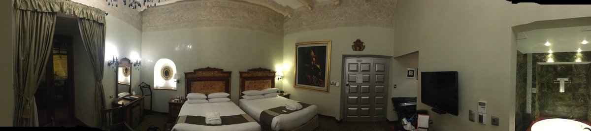 TheKelWilliams's tweet photo. Absolutely love my room @AranwaHotels in Cusco. Service could not be better. The food was excellent.  I highly recommend. #NashvilleRealtor THANKS #ExitSuccessCard https://t.co/NhJsZUqGBq