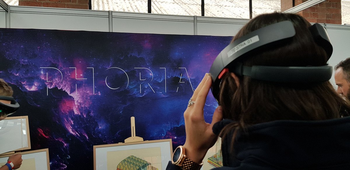 Checking out the #future in #AugmentedReality with @Phoriamedia! #Geelong &amp; #Melbourne are looking good with <a href="/TelstraLab/">TL</a>. #AugmentedReality #VirtualReality #MixedReality #PivotSummit2017 #innovation #startups #startup #Tech #FutureTech #business #technews #VR #MR #AR #Victoria