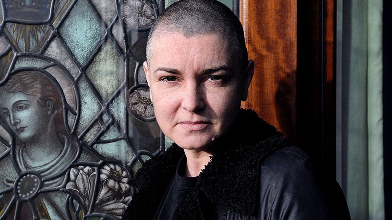 レインボーアイル 12 8は シネイド オコナー Sinead O Connor さんのお誕生日 アイルランドのシンガーソングライター プリンス作品の 愛の哀しみ が 全米no 1に 時にその言動が論争の的に 引退宣言を経て 現在も レインボーアイル 12 8は シネイド オコナー Sinead O Connor さんのお誕生日 アイルランドのシンガーソングライター プリンス作品の 愛の哀しみ が 全米no 1に 時にその言動が論争の的に 引退宣言を経て 現在も