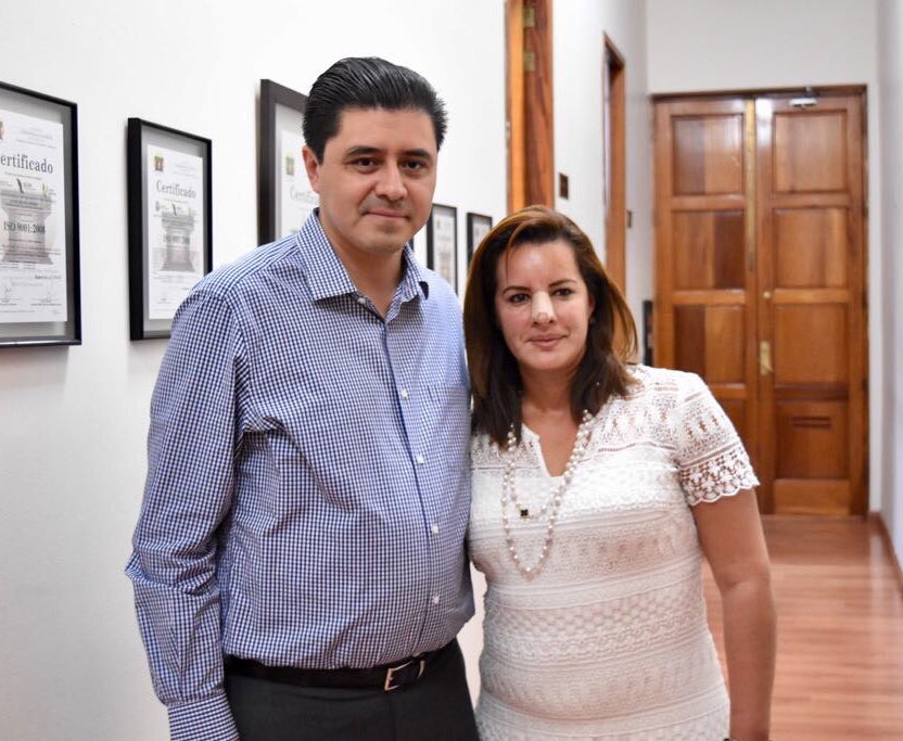Rogelio Franco En Twitter Con Florisel Rios Delfin Presidenta Electa De Jamapa Por Un Mejor Veracruz
