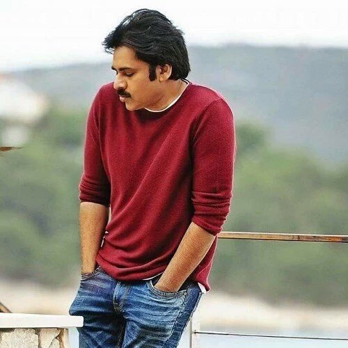 sreejamegafamil's tweet photo. Myyy bothhh #heross Emi unaruuuu πππππβ€β€β€β€πππππ loveeeee uuuu pawanbunny β€β€β€ππ @PawanKalyan @alluarjun πππππππ https://t.co/pPfccdMLtr